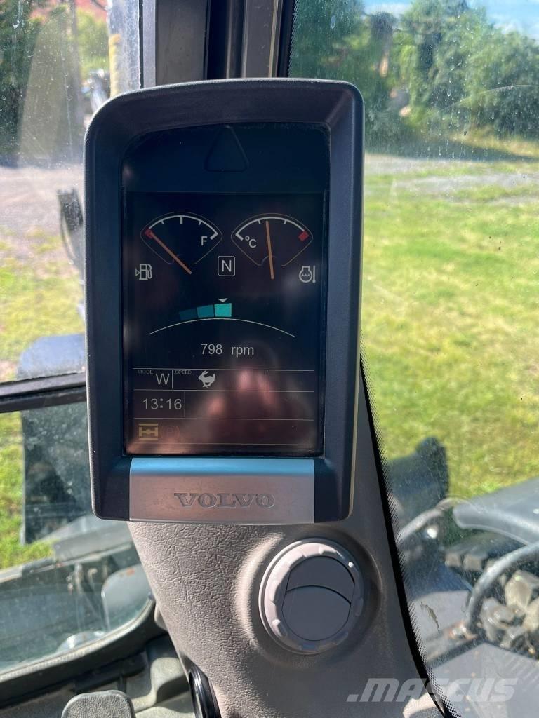 Volvo EW 160 C حفارات بعجل