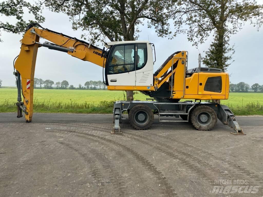 Liebherr LH 22 M مناولات المخلفات / مناولات صناعية