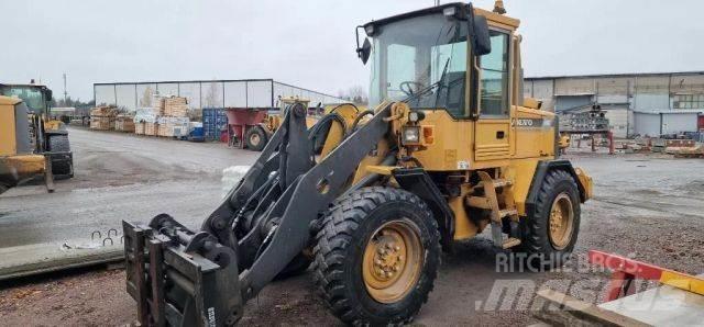 Volvo L 50 C لوادر بعجل