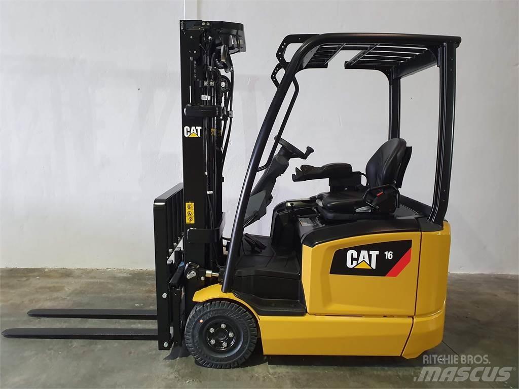 CAT EP16ACNT شاحنات ذات رافعات شوكية تعمل بالكهرباء
