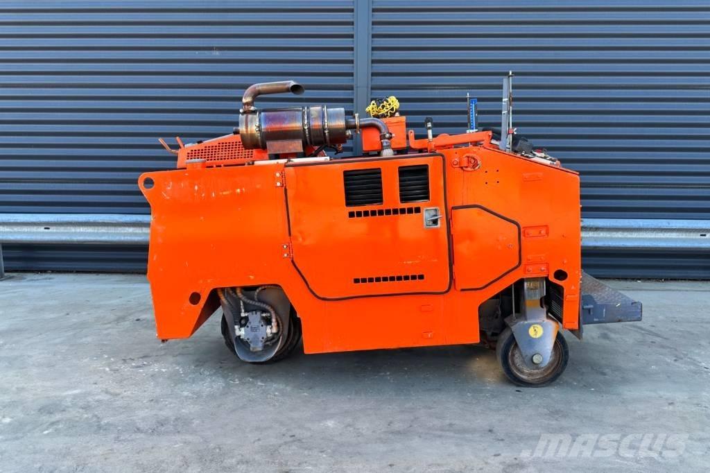 Wirtgen W 350 ماكينات الكشط البارد للأسفلت