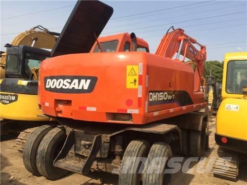 Doosan DH 150 W-7 حفارات بعجل
