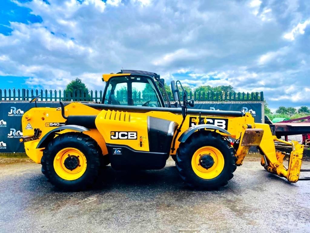 JCB 540-140 مناولات متداخلة