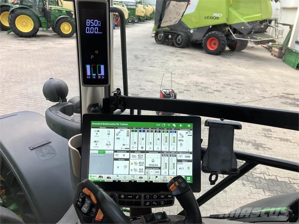 John Deere 6R 185 الجرارات