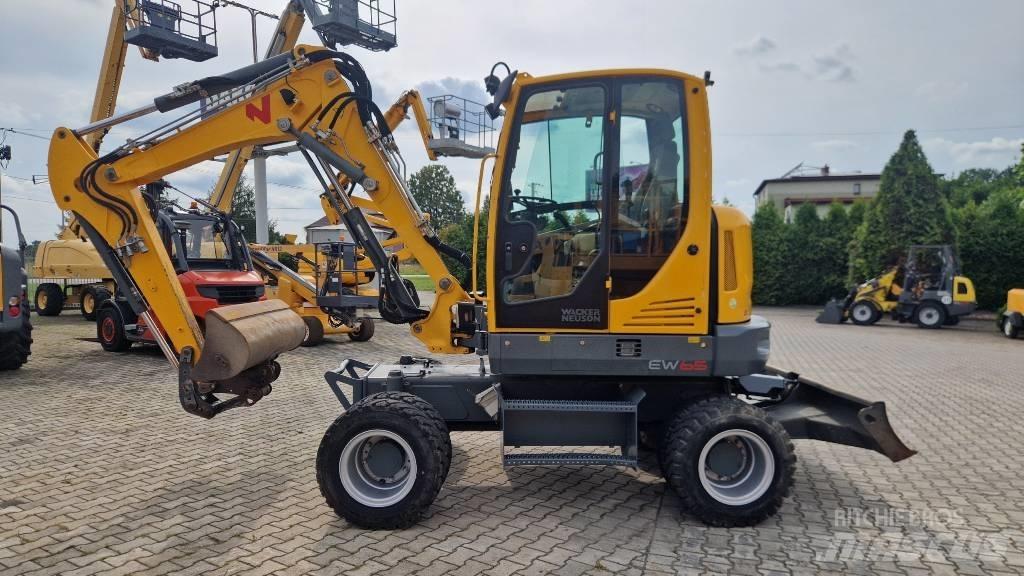 Wacker Neuson EW 65 حفارات بعجل