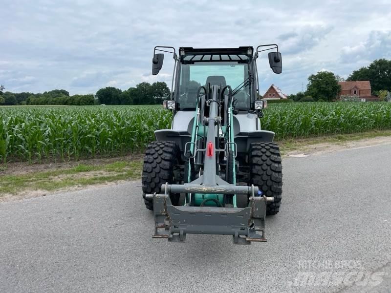Kramer KL36.8L لوادر بعجل