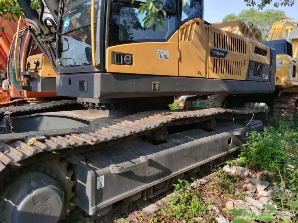 Volvo EC 480 D L حفارات زحافة