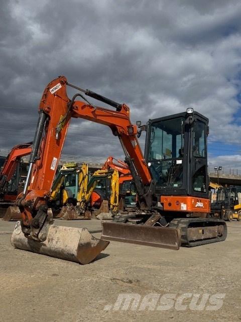 Hitachi ZX 26 U-6 CR حفارات صغيرة أقل من 7 طن (حفارات صغيرة)