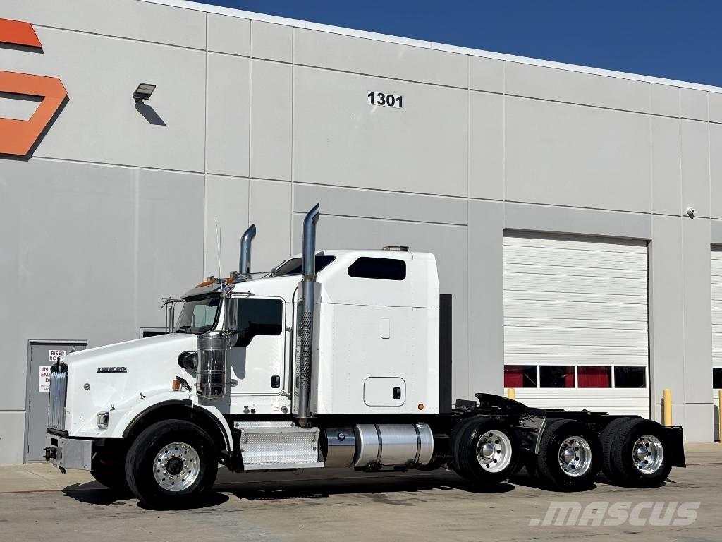 Kenworth T 800 وحدات الجر