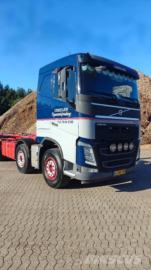 Volvo FH 500 8x4 شاحنات الرافعات الخطافية