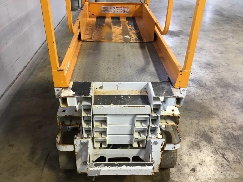 Hy-Brid HB 1430 رافعات مقصية الشكل