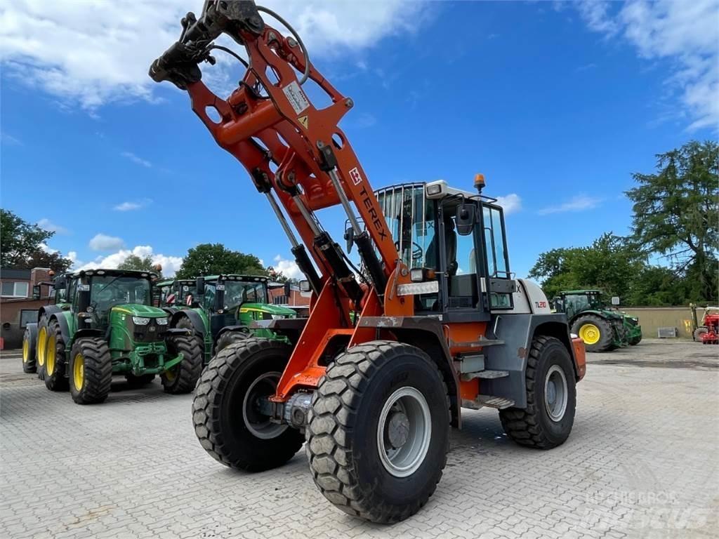 Atlas Terex TL210 ماكينات زراعية أخرى