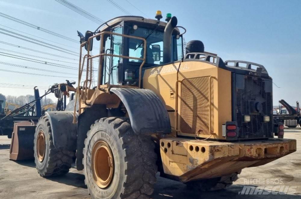 Bell L 2106 E لوادر بعجل