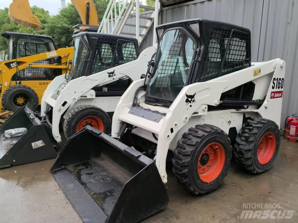 Bobcat S 185 لوادر انزلاقية التوجيه