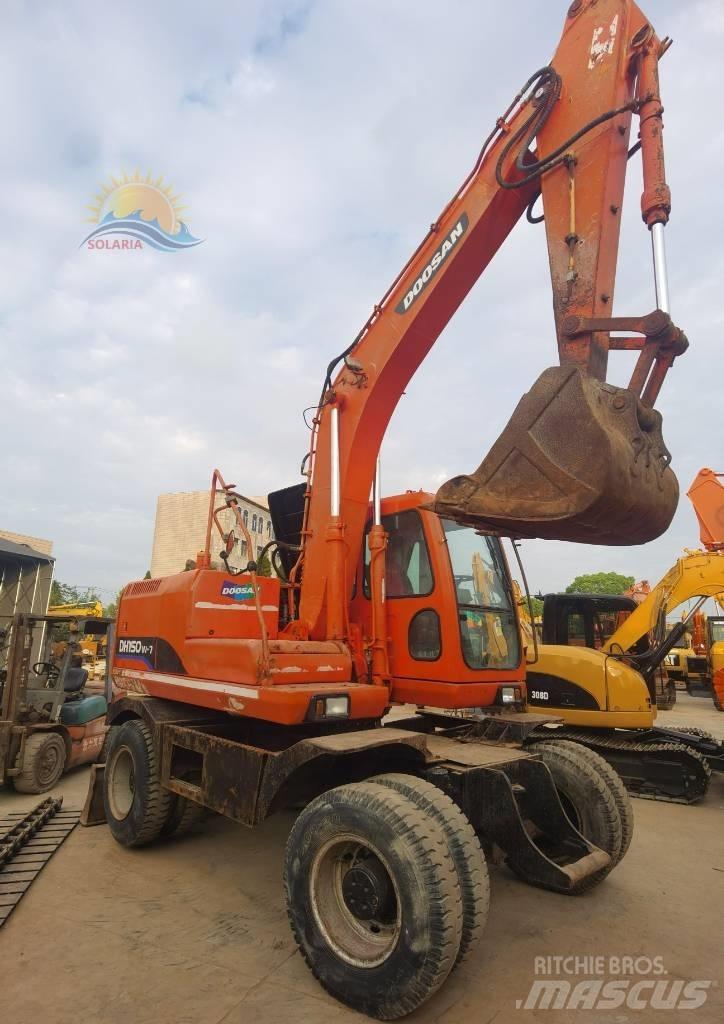 Doosan 150 W-7 حفارات بعجل