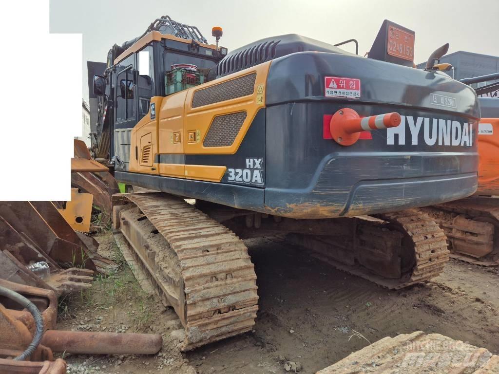 Hyundai HX320A حفارات زحافة