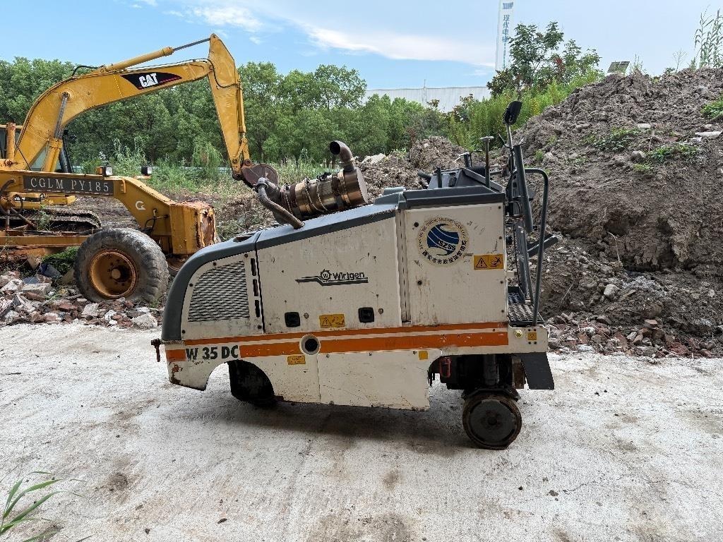 Wirtgen W 35 DC ماكينات الكشط البارد للأسفلت