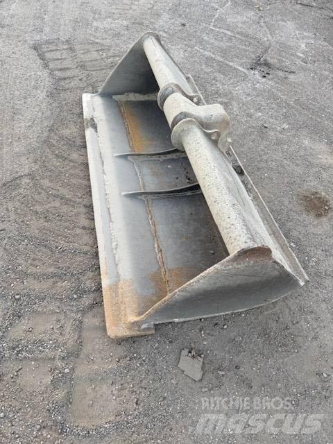 Yanmar SV 100-1 حفارات وسط 7 طن - 12 طن