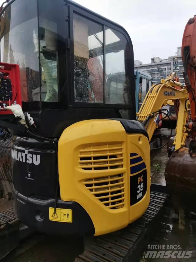 Komatsu PC 35 حفارات صغيرة أقل من 7 طن (حفارات صغيرة)