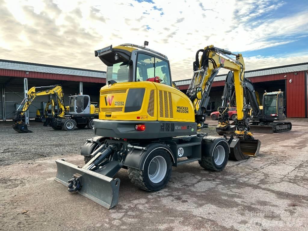 Wacker Neuson EW65 حفارات بعجل