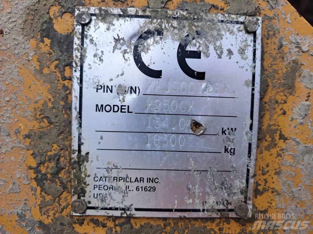 CAT 950 G لوادر بعجل