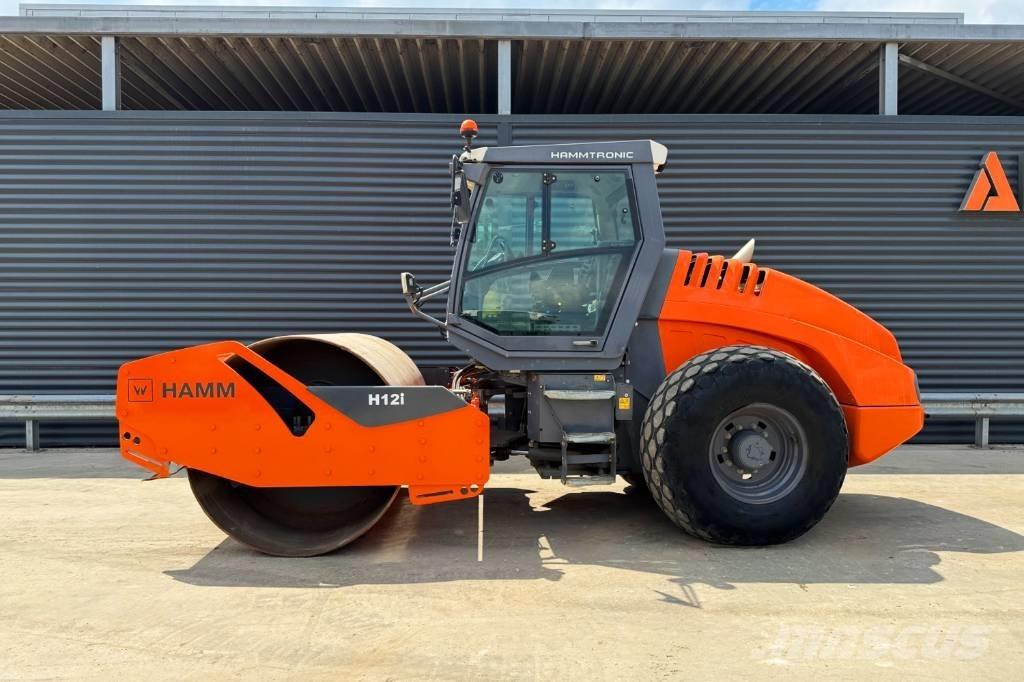 Hamm H 12I مداحل أحادية الأسطوانة