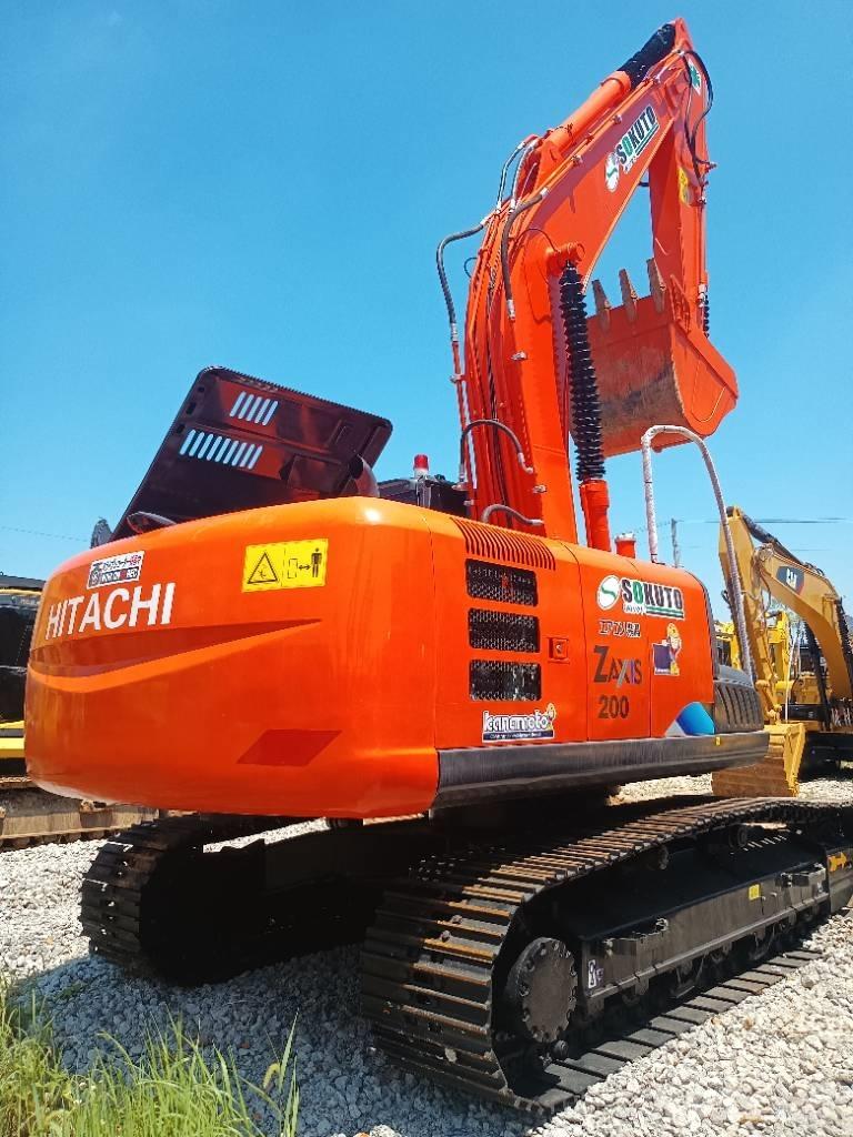 Hitachi ZX 200 حفارات زحافة