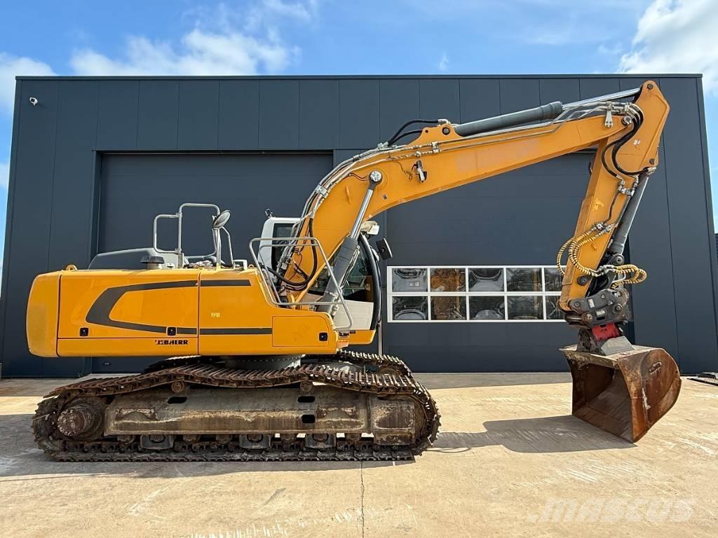 Liebherr R922 LC حفارات زحافة