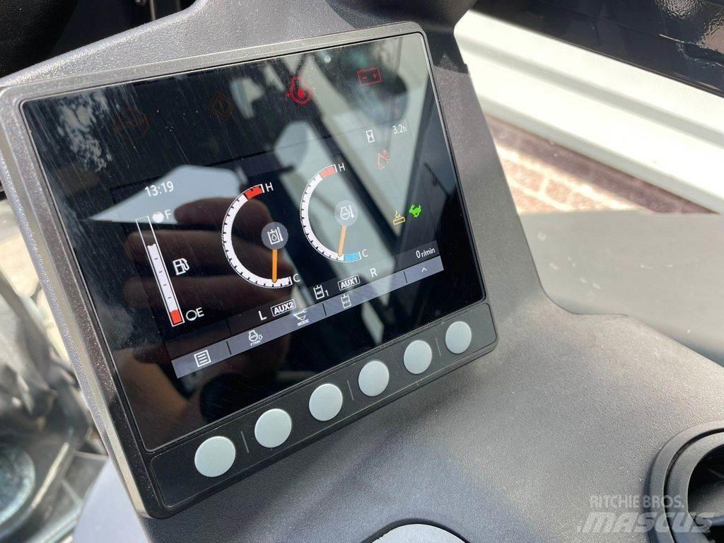 Yanmar VIO33-7 حفارات صغيرة أقل من 7 طن (حفارات صغيرة)