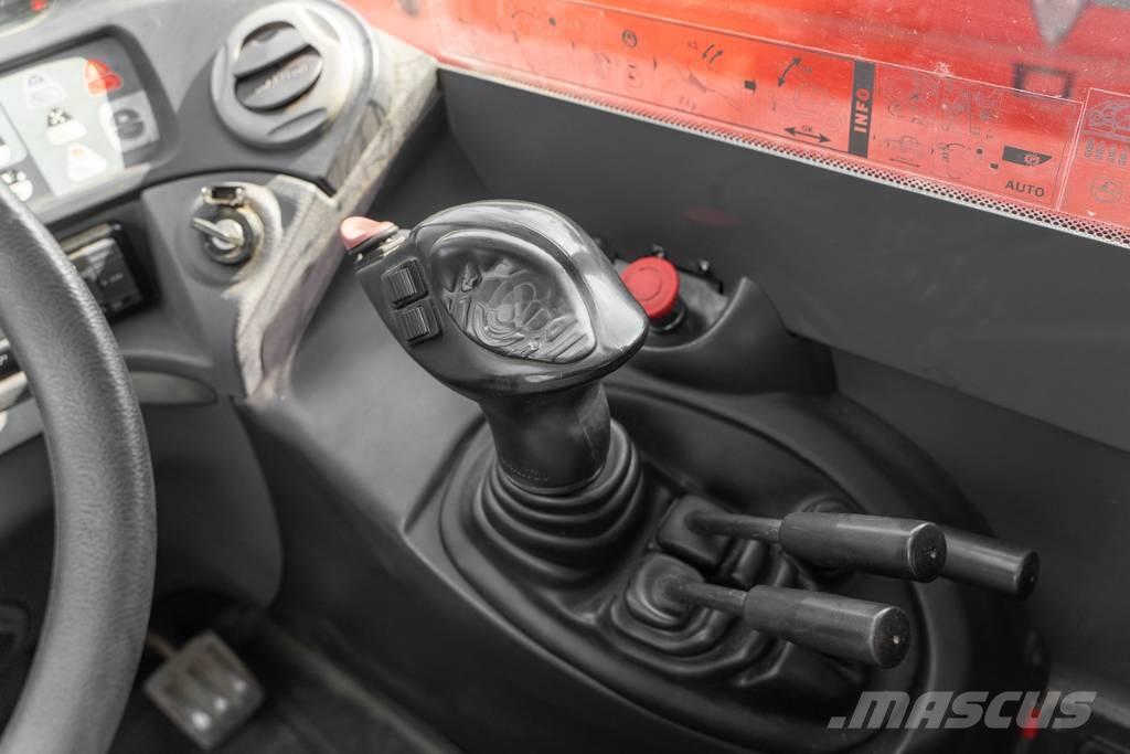 Manitou MT 1440 مناولات متداخلة