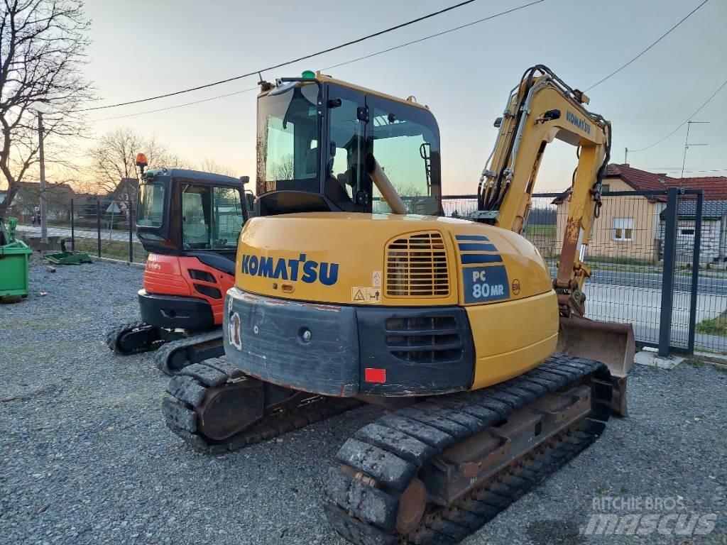 Komatsu PC 80 MR حفارات وسط 7 طن - 12 طن