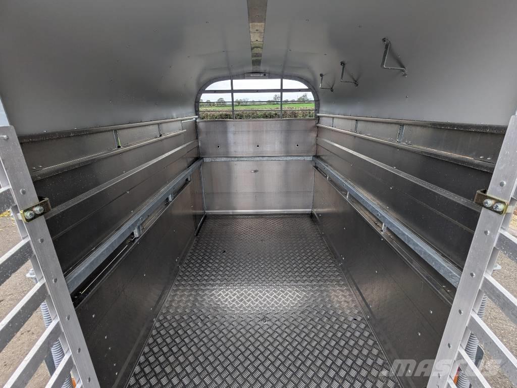 Nugent L2415S مقطورات أخرى