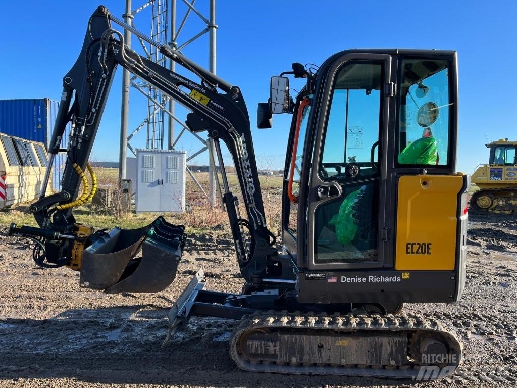 Volvo EC 20 E حفارات صغيرة أقل من 7 طن (حفارات صغيرة)