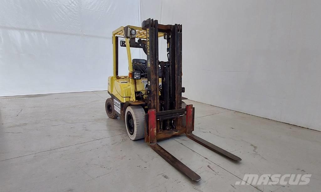 Hyster H 30 XT شاحنات الديزل