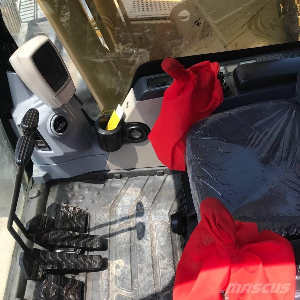 CAT 320 D الحفارات البرمائية