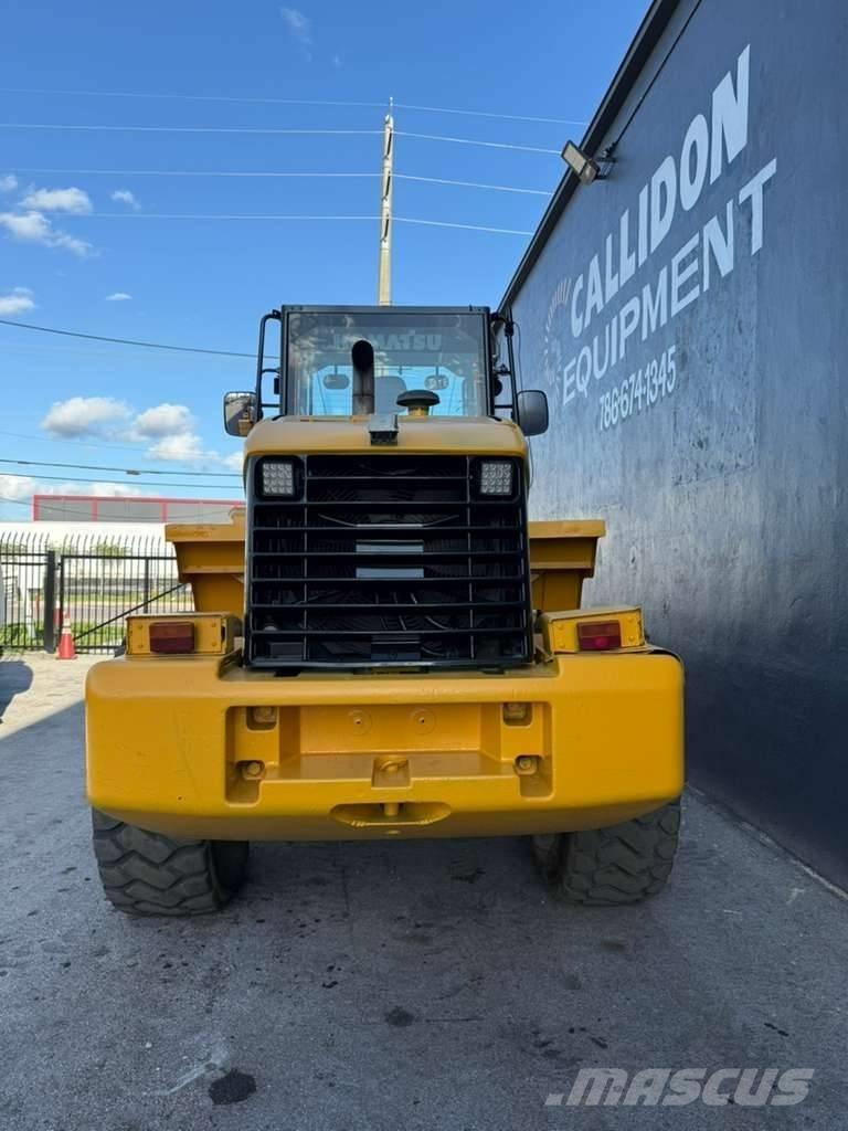Komatsu WA 320-5L لوادر بعجل