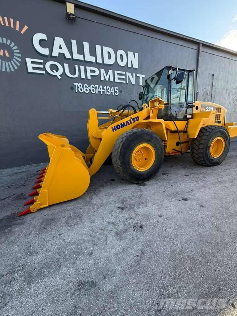Komatsu WA 320-5L لوادر بعجل