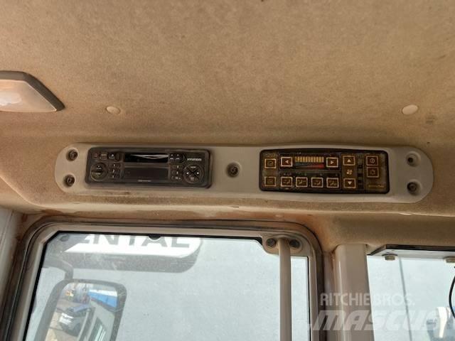 Hyundai HL 760-7 لوادر بعجل