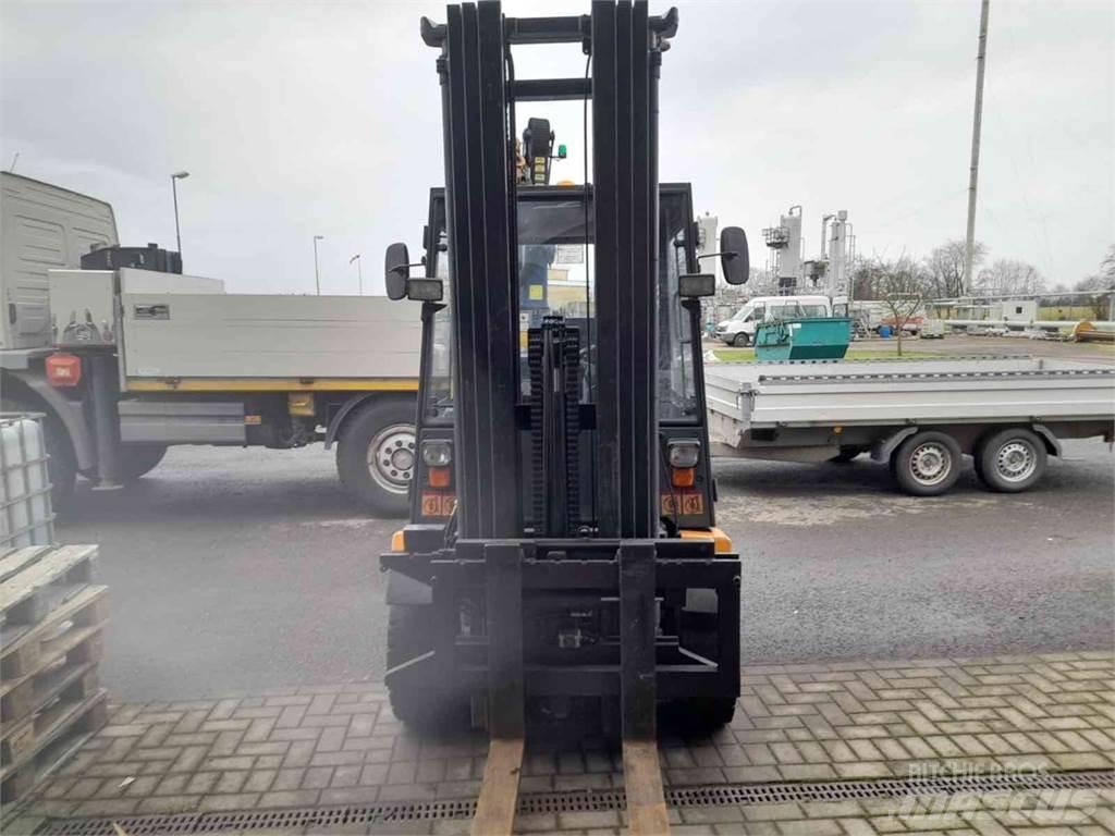 Still R70-35 ماكينات زراعية أخرى
