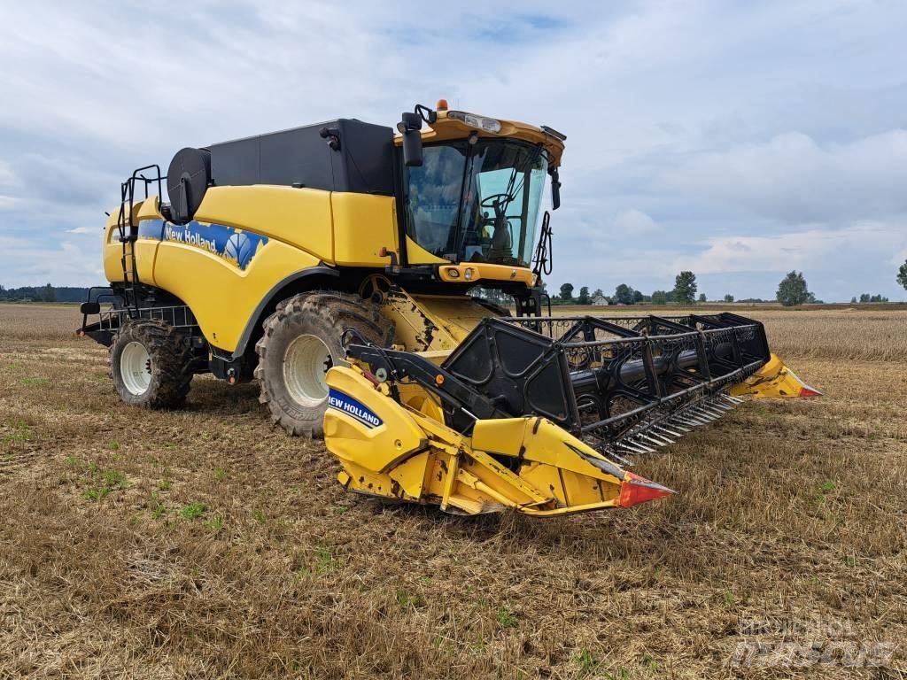 New Holland CX 8080 حصادات