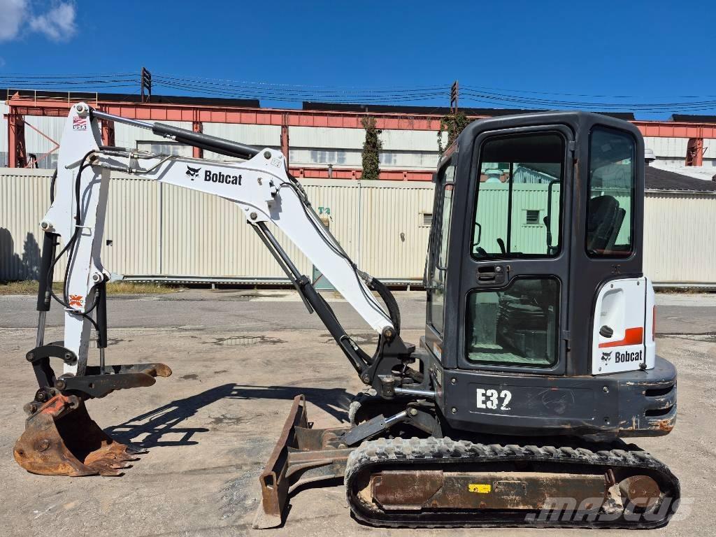 Bobcat E 32 حفارات صغيرة أقل من 7 طن (حفارات صغيرة)