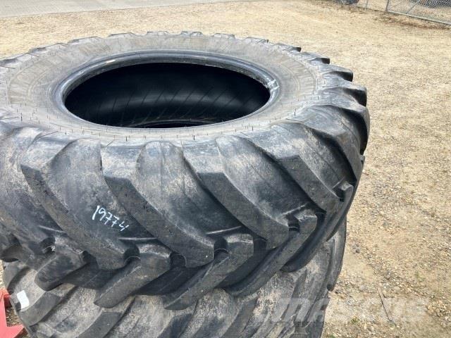  - - - 440/80R28 الإطارات والعجلات والحافات