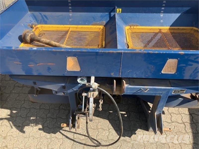 Bogballe D1000 معدات توزيع السماد العضوي