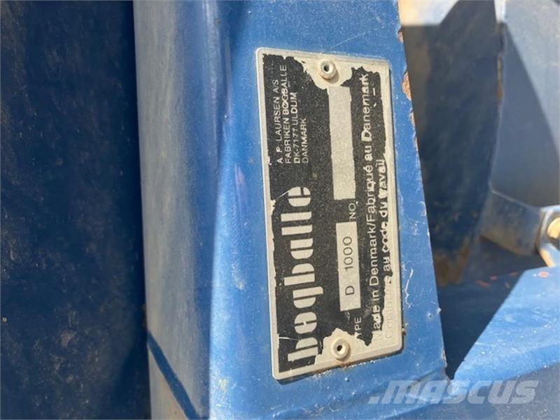 Bogballe D1000 معدات توزيع السماد العضوي