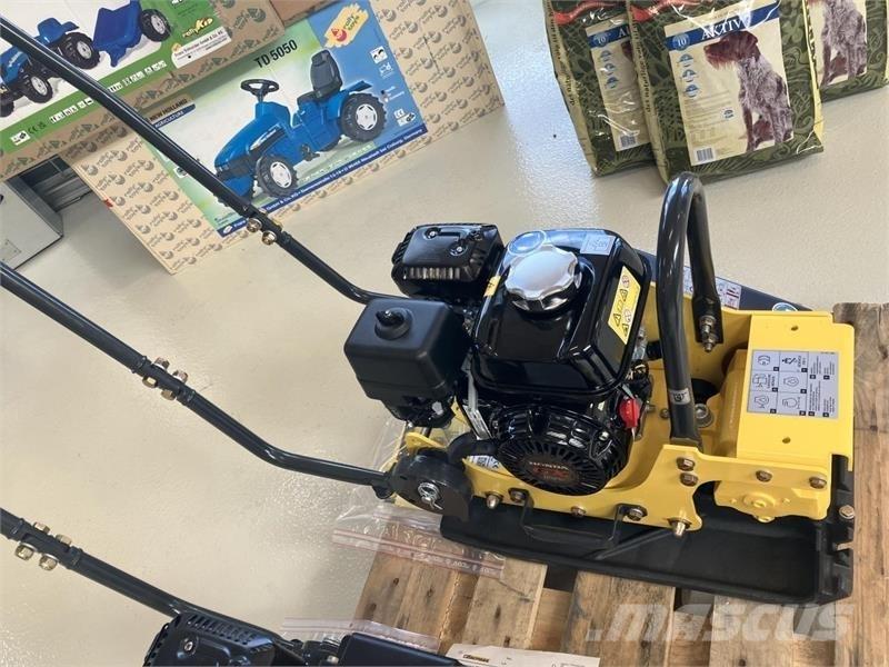  - - - BOMAG BVP10/36 ماكينات زراعية أخرى