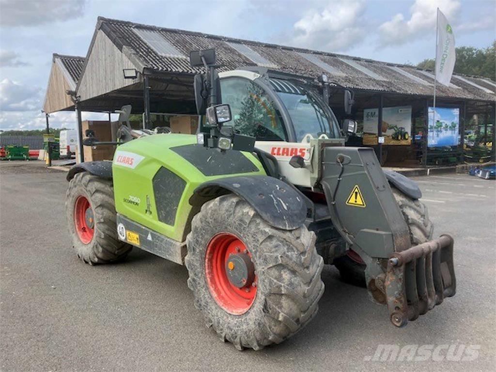 CLAAS Scorpion 7050 معدات مناولة لأغراض الزراعة