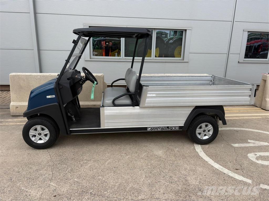 Club Car Carryall 700 ماكينات منفعة عامة