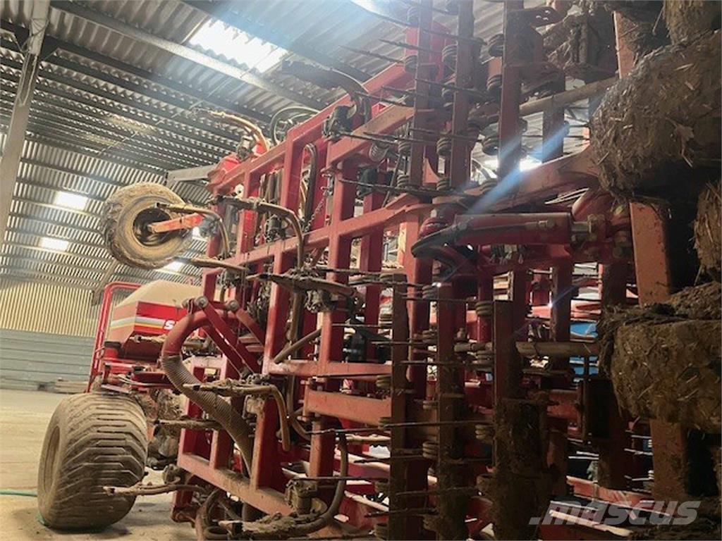 Horsch C012 مثاقيب