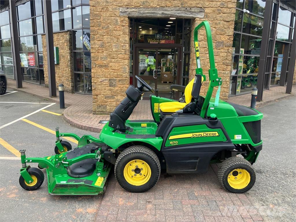 John Deere 1570 ماكينات زراعية أخرى