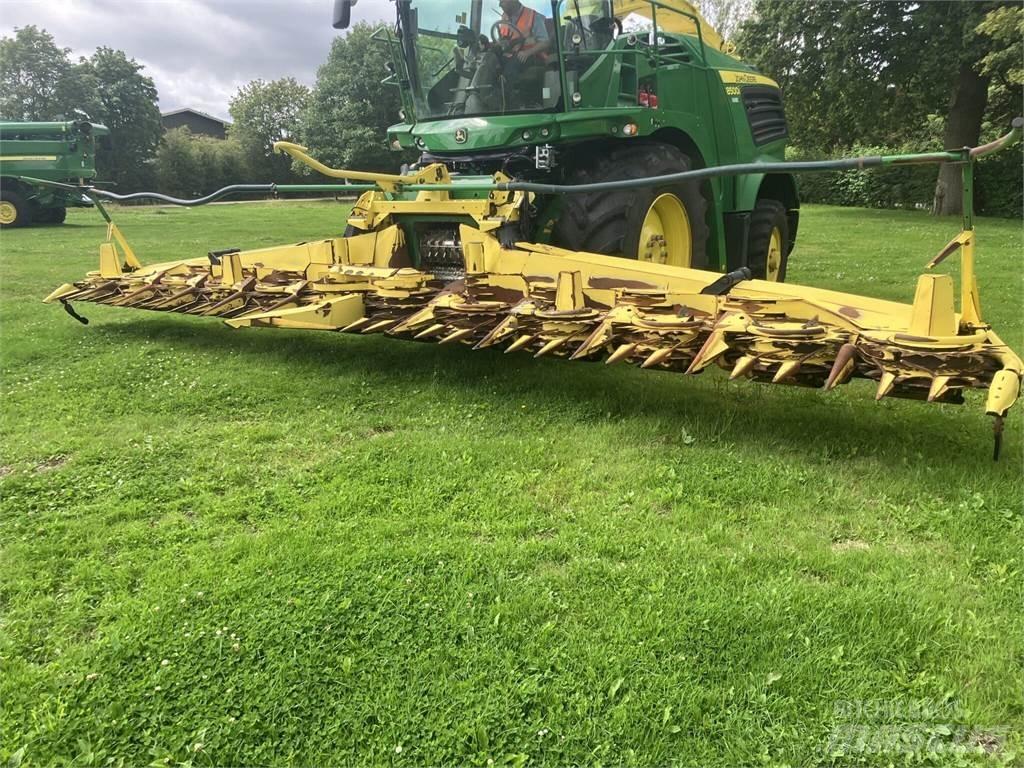 John Deere 390 Plus علافات ذاتية الدفع